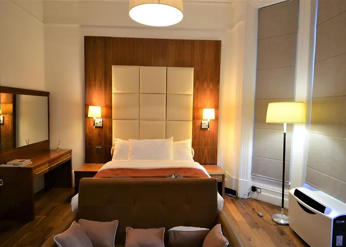 Sloane Square Apartments